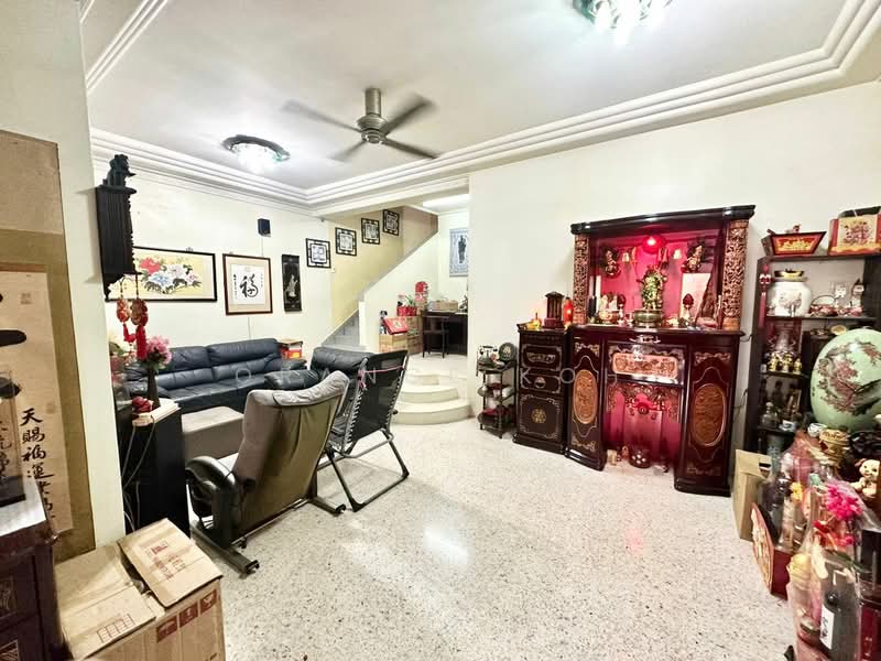 Rumah Teres 2 Tingkat untuk Dijual di Taman Pelangi (Johor Bahru) - Orange Koh - PropertyGuru.com.my