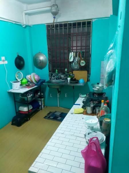 For Sale - Rumah Pangsa Akasia