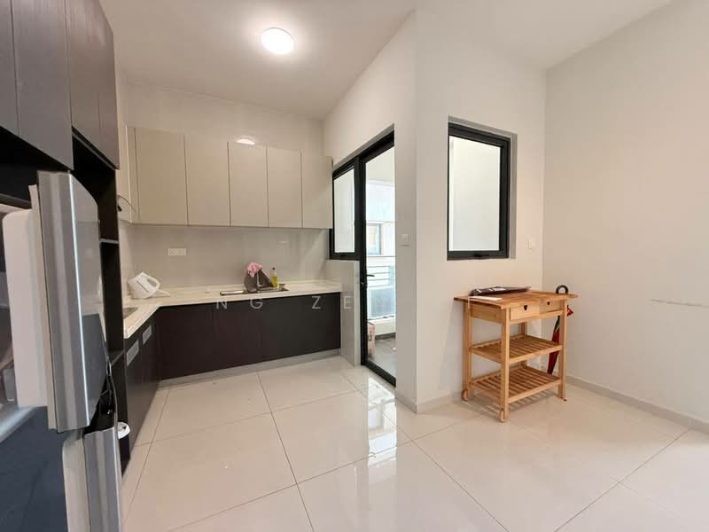 Condominium for Rent at Bay Point @ Country Garden Danga Bay - NG ZEN XI - Kitchen - PropertyGuru.com.my
