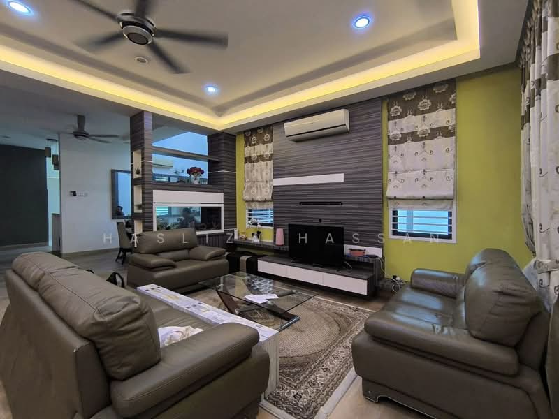 Semi-Detached House for Sale in Ayer Keroh (Melaka) - Hasliza Hassan - Living Room - PropertyGuru.com.my