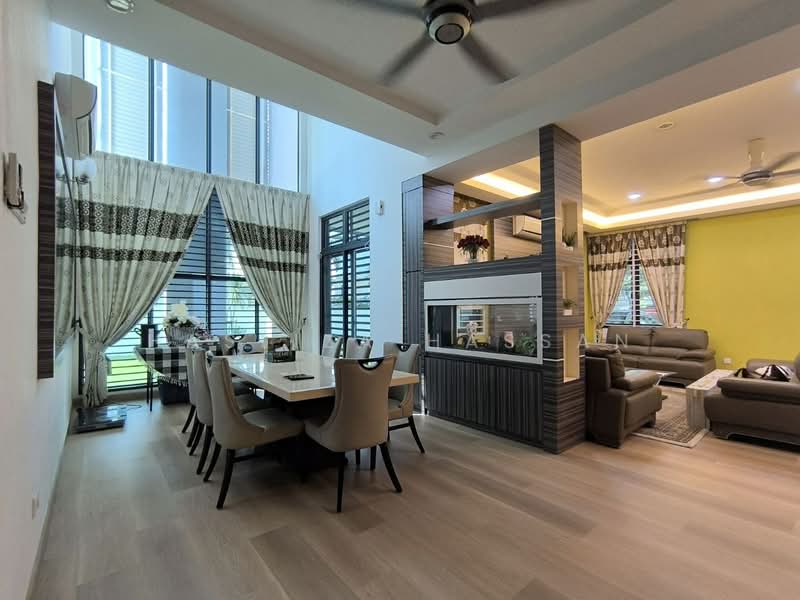 Semi-Detached House for Sale in Ayer Keroh (Melaka) - Hasliza Hassan - Living Room - PropertyGuru.com.my