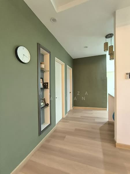 Semi-Detached House for Sale in Ayer Keroh (Melaka) - Hasliza Hassan - Corridor - PropertyGuru.com.my