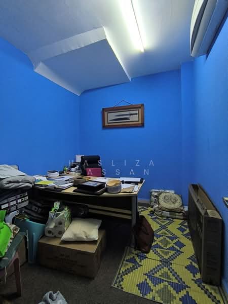 Semi-Detached House for Sale in Ayer Keroh (Melaka) - Hasliza Hassan - Study - PropertyGuru.com.my