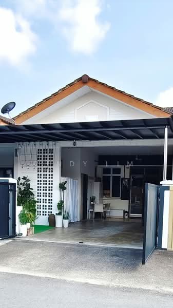 Rumah Teres 1 Tingkat untuk Dijual di Taman Mount Austin (Tebrau) - Cindy Lim - Exterior - PropertyGuru.com.my