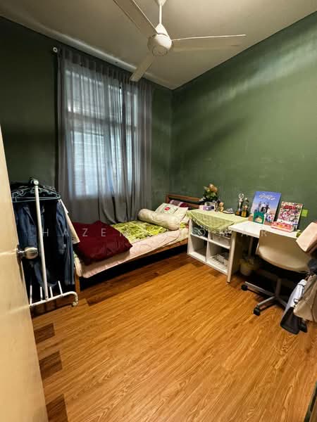 Bungalow for Sale in Mahkota Hills (Lenggeng) - Hazeman Omar - Bedroom - PropertyGuru.com.my