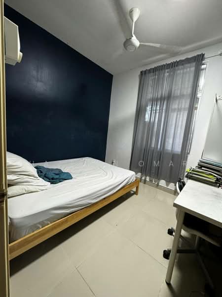 Bungalow for Sale in Mahkota Hills (Lenggeng) - Hazeman Omar - Bedroom - PropertyGuru.com.my