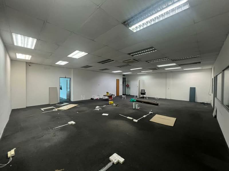 Semi-D Factory for Rent in Glenmarie (Selangor) - Tino Phang - Interior - PropertyGuru.com.my