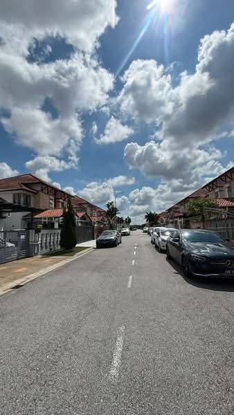 Cluster House for Sale in Ulu Tiram (Johor) - Herry Goh - Exterior - PropertyGuru.com.my