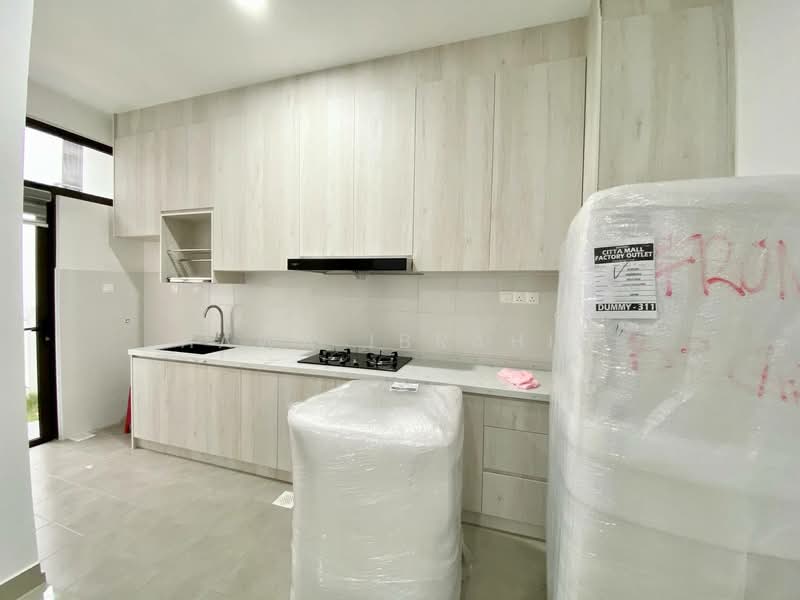2-storey Terraced House for Rent in Setia Safiro (Cyberjaya) - Hawa Ibrahim - Kitchen - PropertyGuru.com.my