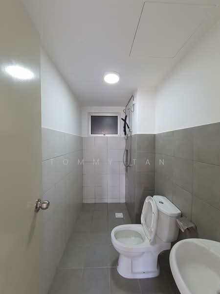 Pangsapuri untuk Disewa di Residensi Tasikmas - Tommy Tan - Bathroom - PropertyGuru.com.my