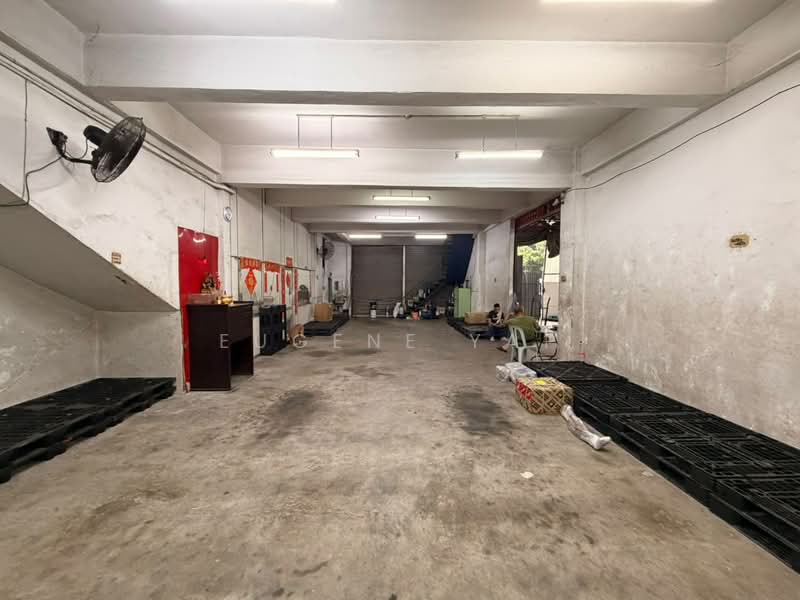 Terrace Factory for Sale in Kampung Pasir Segambut (Segambut) - Eugene Yap - Interior - PropertyGuru.com.my