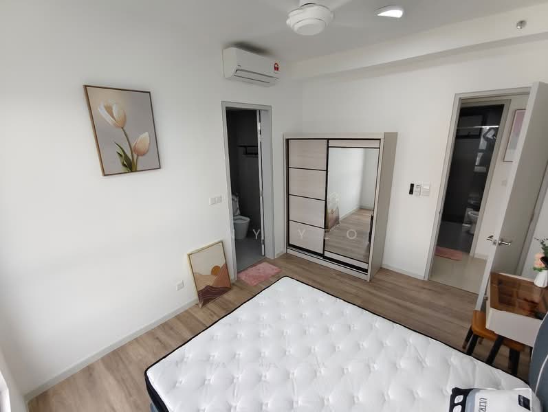 Servis Apartment untuk Disewa di Sunway Belfield - Rony Yeo - Bedroom - PropertyGuru.com.my