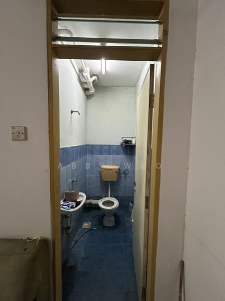 Apartment for Rent at Mentari Court - Abby Woo - Bathroom - PropertyGuru.com.my