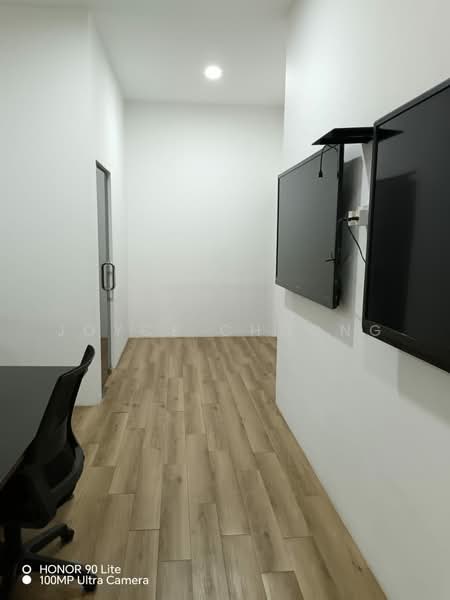Servis Apartment untuk Dijual di Lexa Residence @ The Quartz WM - Joyce Choong - Corridor - PropertyGuru.com.my