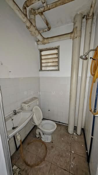 Apartment for Sale at Sri Jinjang - Ben Mok - Bathroom - PropertyGuru.com.my