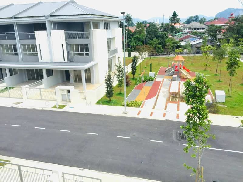 3-storey Terraced House for Sale in Gombak (Kuala Lumpur) - Cik Maya Abdul - Exterior - PropertyGuru.com.my