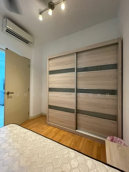 Servis Apartment untuk Disewa di V Residence 2 @ Sunway Velocity - Joyce Choong - Bedroom - PropertyGuru.com.my
