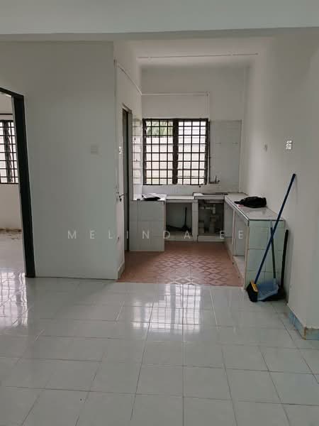 Rumah Flat untuk Dijual di Merak - Melinda Ee - PropertyGuru.com.my