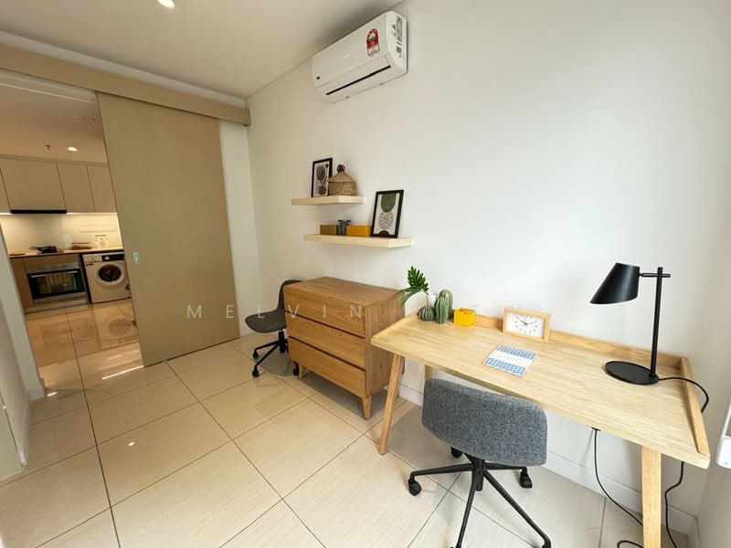 Servis Apartment untuk Disewa di Mitsui Serviced Suites - Melvin Siew - Study - PropertyGuru.com.my