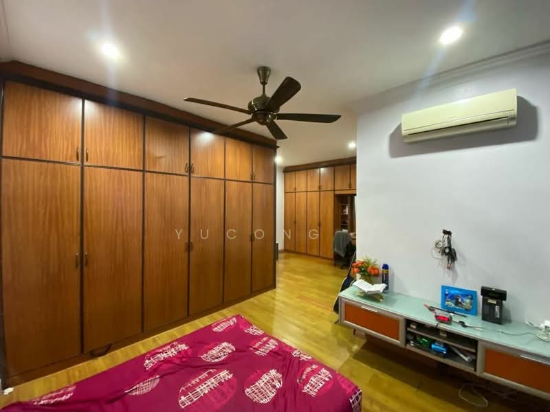 Rumah Teres 2-Tingkat untuk Dijual di Taman Rinting (Masai) - Yucong . - Bedroom - PropertyGuru.com.my