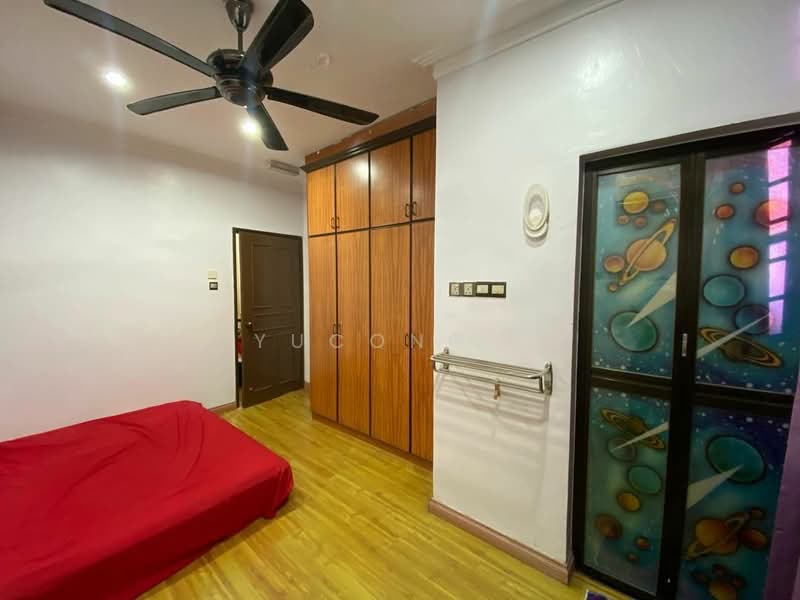 Rumah Teres 2-Tingkat untuk Dijual di Taman Rinting (Masai) - Yucong . - Bedroom - PropertyGuru.com.my