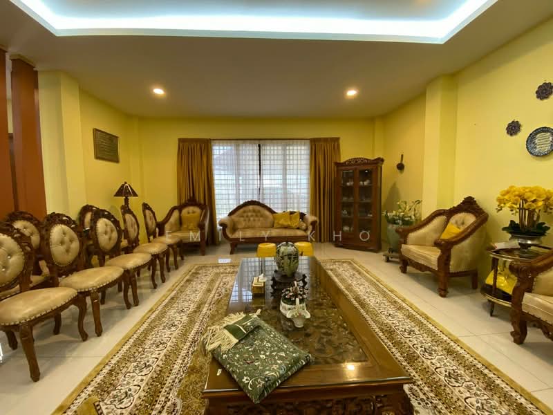 Rumah Banglo untuk Disewa di Subang Bestari (Shah Alam) - Emily Kho - Living Room - PropertyGuru.com.my