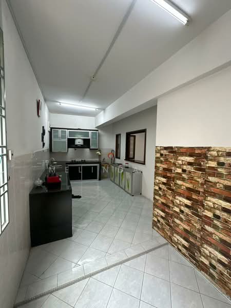 2-storey Terraced House for Sale in Taman Sri Pulai Perdana (Skudai) - Melinda Ee - Kitchen - PropertyGuru.com.my