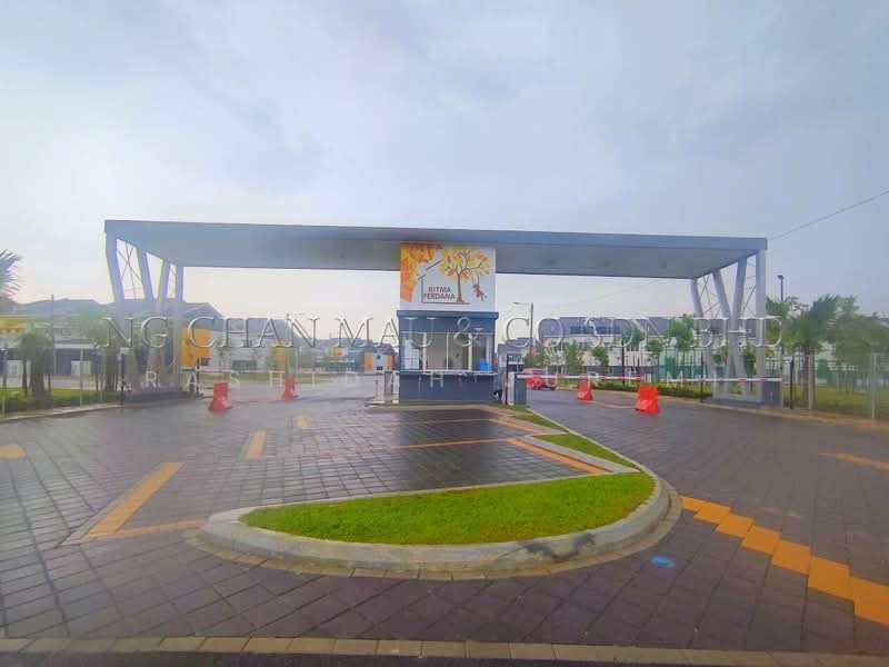 Rumah Teres 2 Tingkat untuk Dijual di Kuala Selangor (Selangor) - Rashidah Juremi - Exterior - PropertyGuru.com.my
