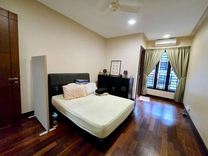 2-storey Terraced House for Sale in Bandar Kinrara Seksyen 1 (Bandar Kinrara) - SUNNY YONG - Bedroom - PropertyGuru.com.my
