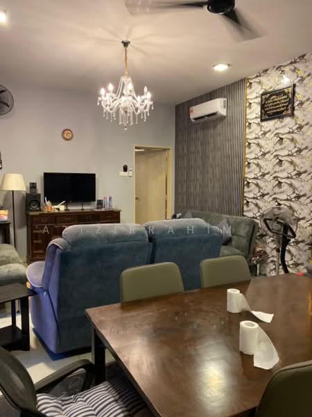 Kondominium untuk Disewa di Serin Residency - Azizirrahim . - Living Room - PropertyGuru.com.my