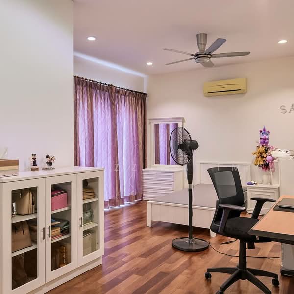 Semi-Detached House for Sale in Alam Damai (Cheras) - Mu'izz Halim - Bedroom - PropertyGuru.com.my