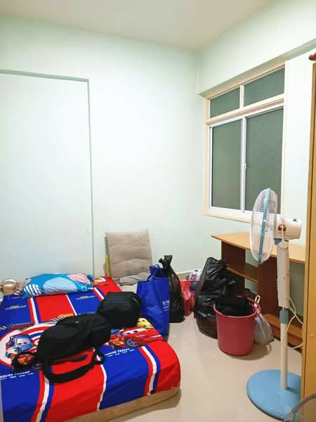 Pangsapuri untuk Dijual di Permai Jaya - Charles Chaw - Bedroom - PropertyGuru.com.my