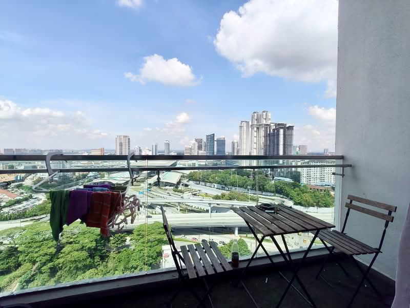 Service Residence for Sale at Paragon Suites @ CIQ - Amber Hew - PropertyGuru.com.my