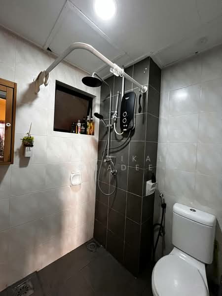 Kondominium untuk Dijual di One Damansara - Zulhaikal Asmadee - Bathroom - PropertyGuru.com.my