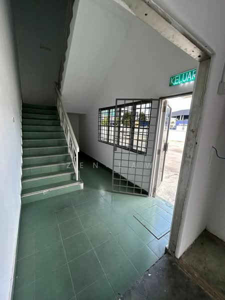 Kilang untuk Disewa di Puchong (Selangor) - Zen Law - Entrance - PropertyGuru.com.my