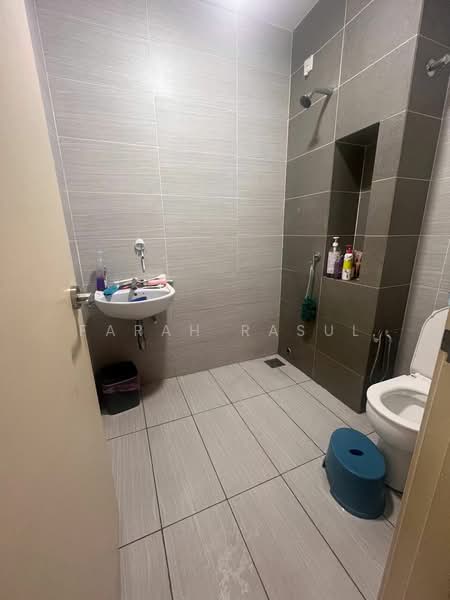 2-storey Terraced House for Rent in Dengkil (Selangor) - Farah Rasul - Bathroom - PropertyGuru.com.my