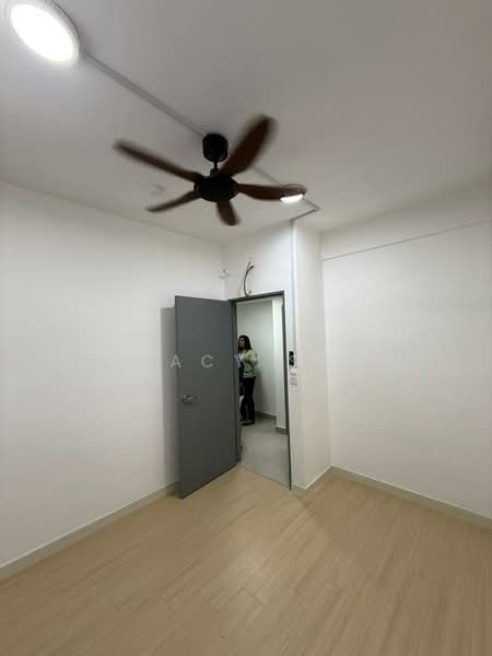 Service Residence for Sale at M Arisa - Tracy Sow - Interior - PropertyGuru.com.my