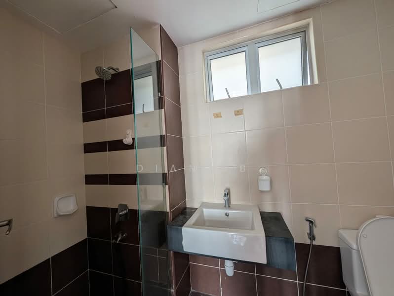 Servis Apartment untuk Dijual di One Sentral Serviced Residence - Dian JB - PropertyGuru.com.my