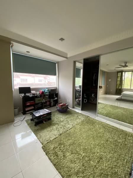 Rumah Teres 2 Tingkat untuk Dijual di Bandar Nusa Rhu (Shah Alam) - Nurul Balkis Arshad - PropertyGuru.com.my