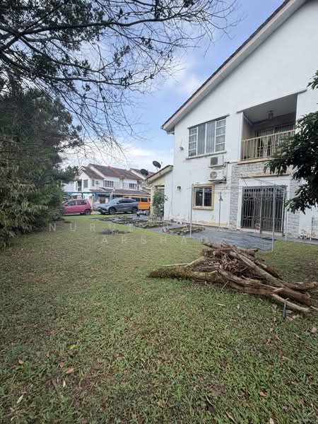 Rumah Teres 2 Tingkat untuk Dijual di Bandar Nusa Rhu (Shah Alam) - Nurul Balkis Arshad - Exterior - PropertyGuru.com.my