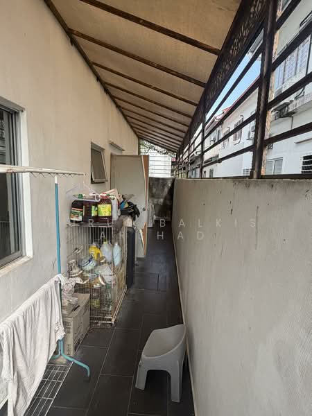 Rumah Teres 2 Tingkat untuk Dijual di Bandar Nusa Rhu (Shah Alam) - Nurul Balkis Arshad - Exterior - PropertyGuru.com.my