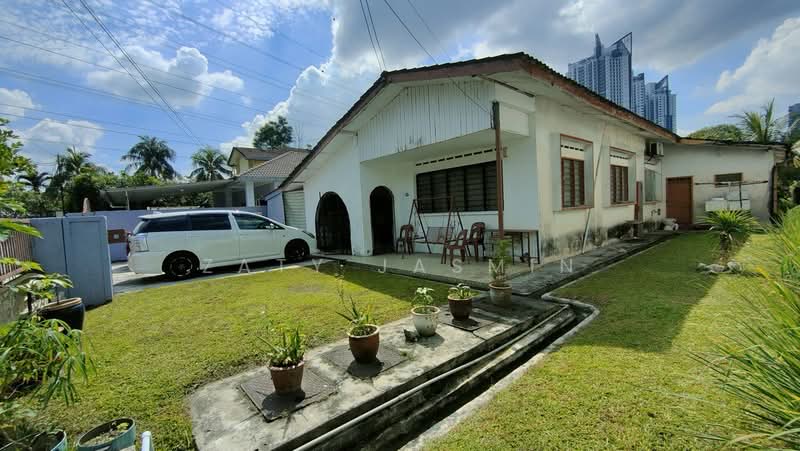 Bungalow for Sale in Taman Keramat (Ulu Kelang) - Zaty Jasmin - Exterior - PropertyGuru.com.my