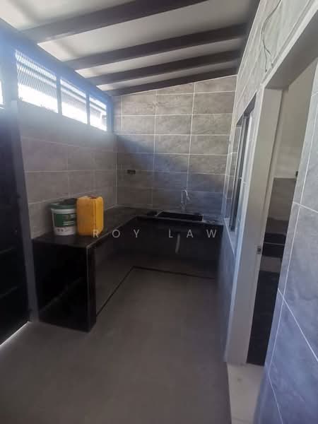 2-storey Terraced House for Rent in Bandar Springhill (Port Dickson) - Roy Law - Kitchen - PropertyGuru.com.my