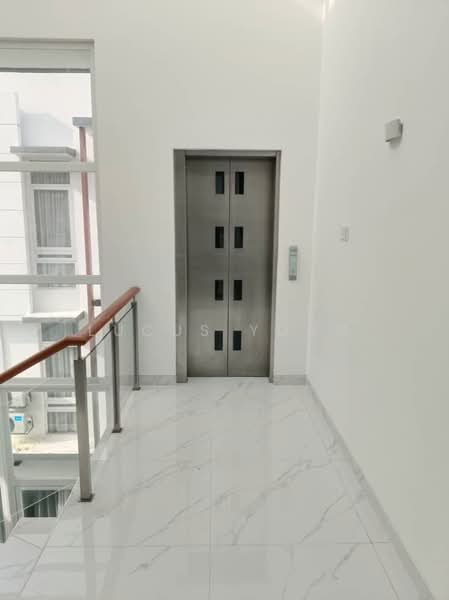 Rumah Banglo untuk Disewa di Ampang (Kuala Lumpur) - Lucus Yong - Corridor - PropertyGuru.com.my