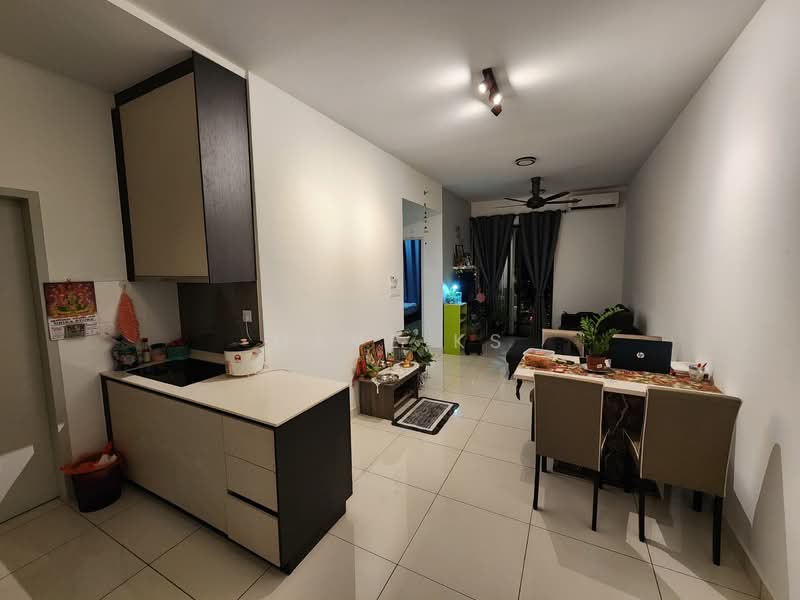 Service Residence for Sale at The Amber Residence @ TwentyFive.7 - Dave KS - Living Room - PropertyGuru.com.my