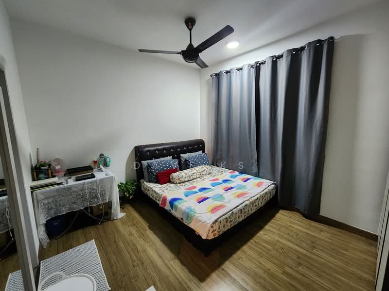 Service Residence for Sale at The Amber Residence @ TwentyFive.7 - Dave KS - Bedroom - PropertyGuru.com.my