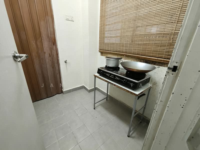 Kondominium untuk Dijual di Atmosfera Kondominium - Janice CC Tan - Kitchen - PropertyGuru.com.my