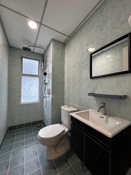 Kondominium untuk Disewa di D'Aman Ria Condominium - Tom Ting - Bathroom - PropertyGuru.com.my