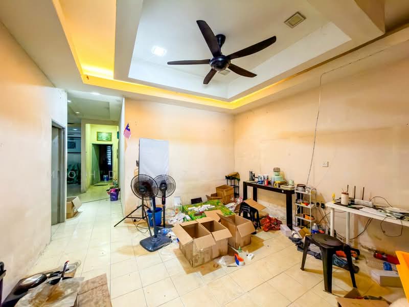 Rumah Berkembar untuk Dijual di Seksyen 29 (Shah Alam) - Mohd Nazri Roslan - PropertyGuru.com.my