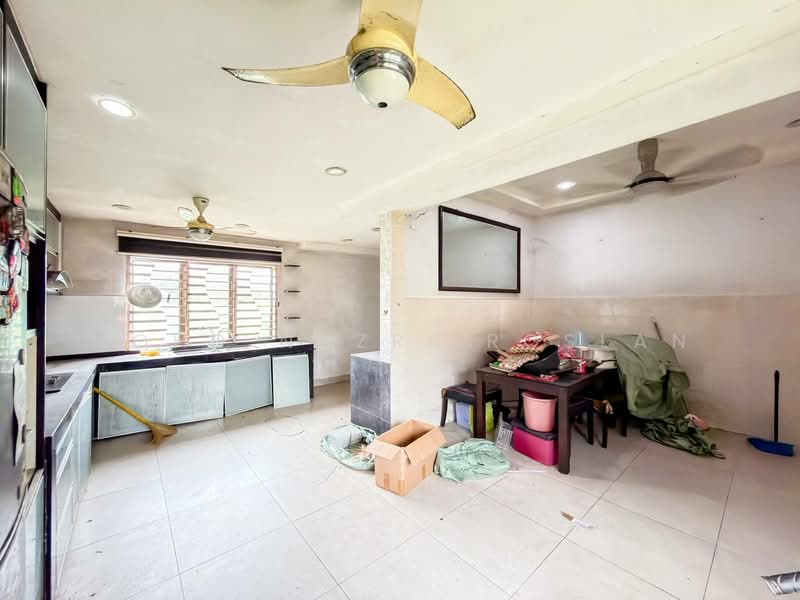 Rumah Berkembar untuk Dijual di Seksyen 29 (Shah Alam) - Mohd Nazri Roslan - PropertyGuru.com.my